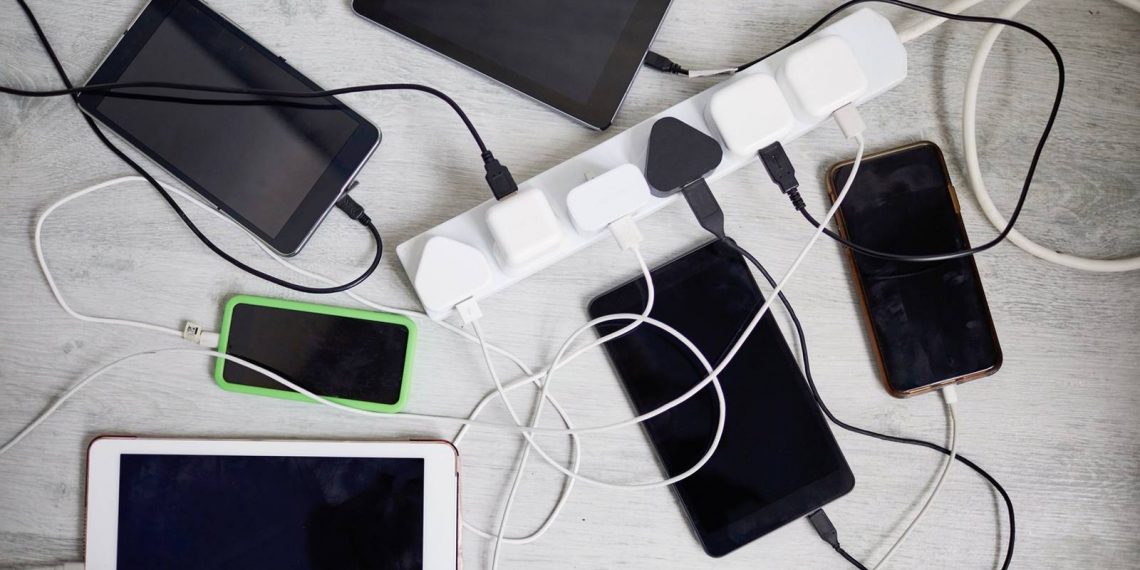 Exploring Two Types of Charges - India Likely to Bring a Common Charging Standard - Before You Take