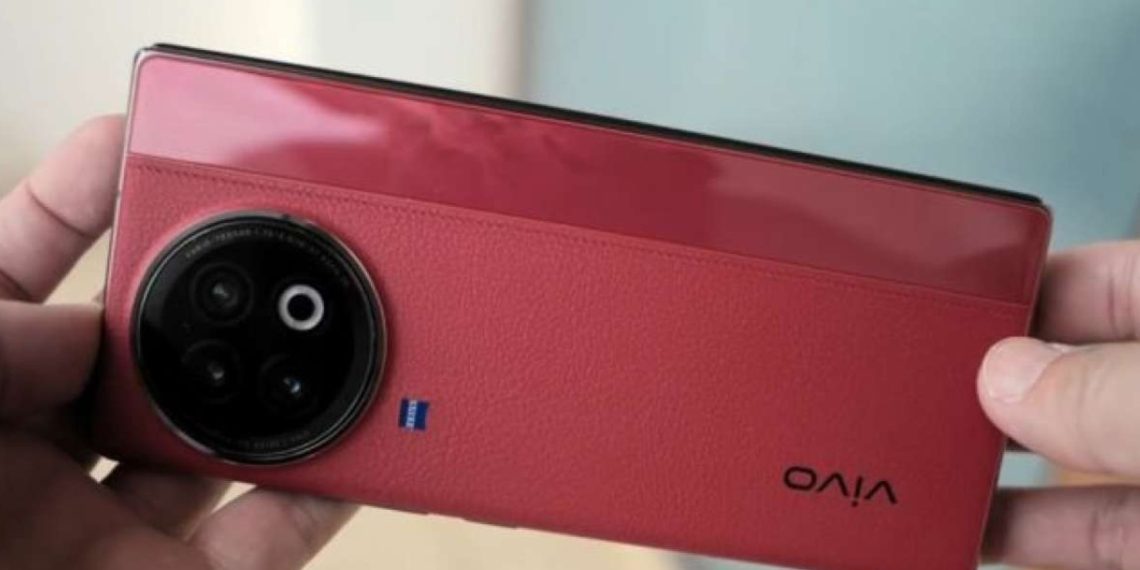 A Sneak Peek into the Vivo X Fold 2 Unboxing Video and Design Teased Ahead of Release - Before You Take