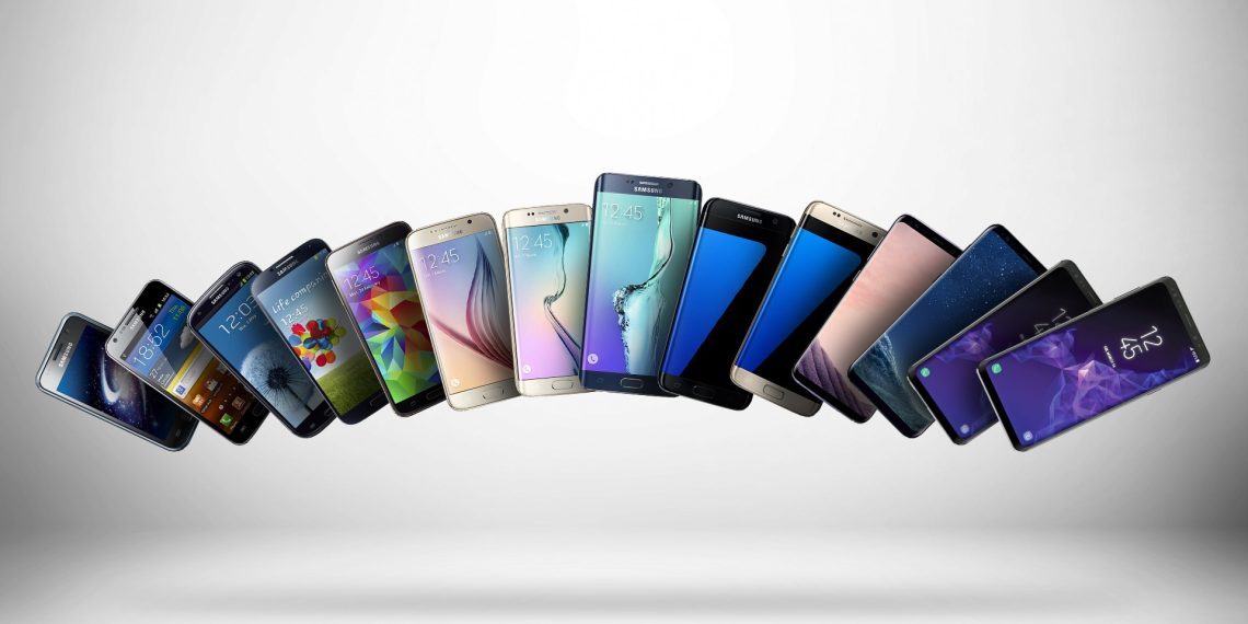 Samsung Surpasses Xiaomi to Become India's Top Smartphone Seller in Q4 2022, According to Counterpoint Research Analysis of Factors Behind Samsung's Success in the Indian Market - Before You Take 1