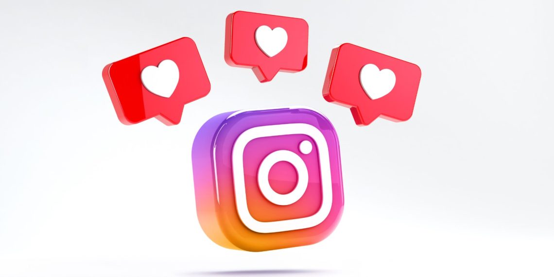 Instagram Launches Download and Share Feature for Reels in the US, Following TikTok's Lead | Tech News India | Tech Updates.