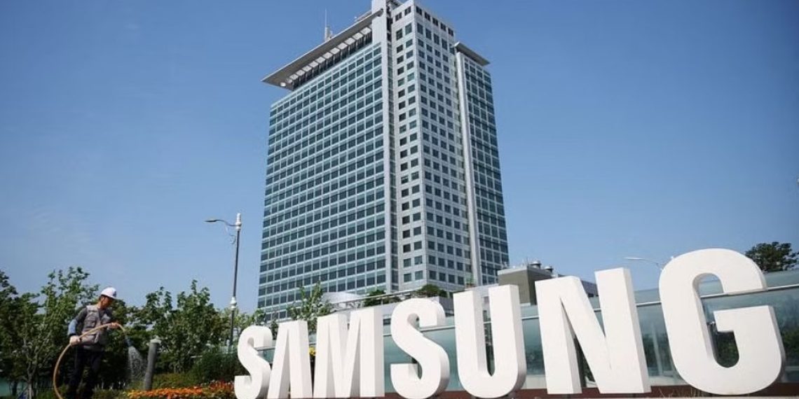 Samsung Executive Accused of Betraying Secrets Leaked Trade Information Allegedly Aided Foxconn's Expansion Plans - Tech News India - Updates - Before You Take