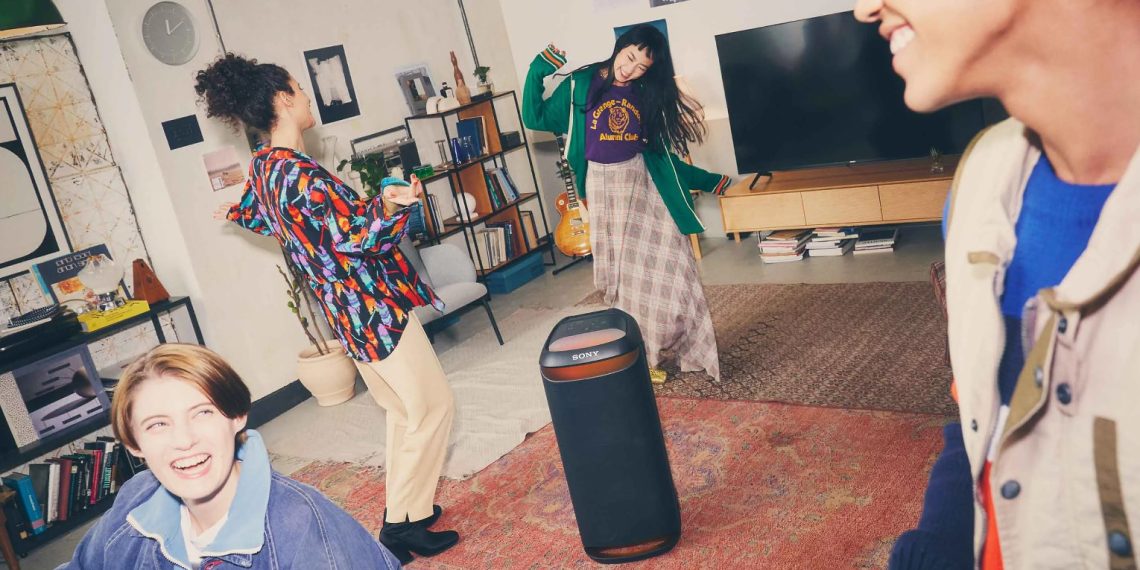 Sony SRS-XV800 - A Powerful Bluetooth Speaker with 25 Hours Battery Life for the Ultimate Party Experience - Tech News India - Updates - Before You Take