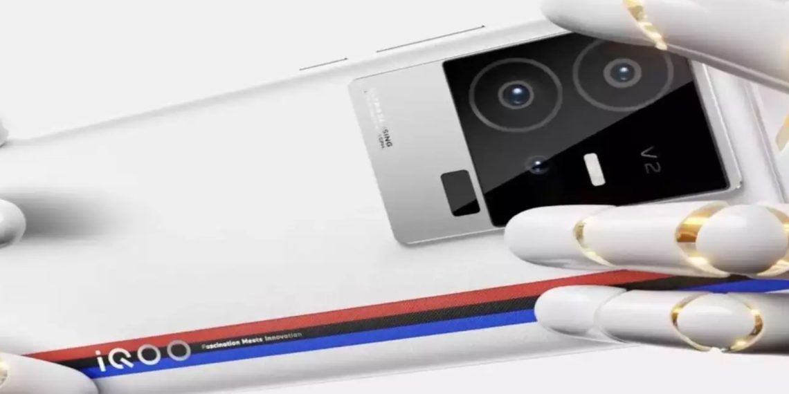 Get Ready for the IQOO 12 Series - 2K Display, Snapdragon 8 Gen 3, 100W Charging, and More! - Tech News - Updates - Leaks - Before You Take