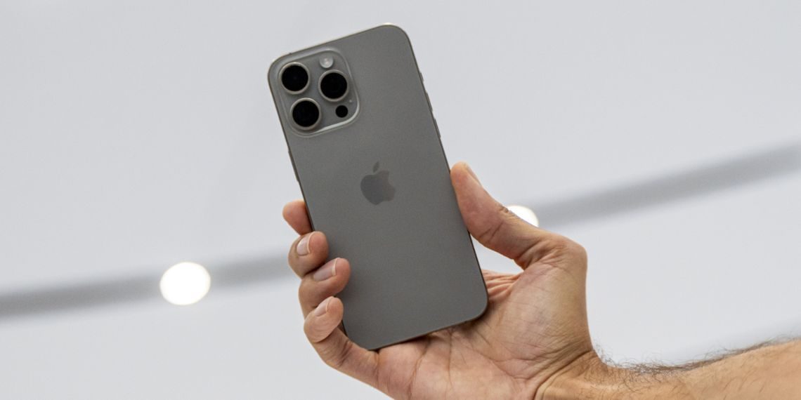 Apple Plans to Start Producing iPhone 17 Outside of China, Boosting 'Make in India' Initiative - Electronics News - Tech Updates - Before You Take