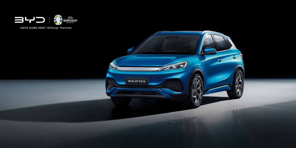 BYD ATTO 3 Electric SUV Launched in India Reducing Entry Price to Rs 25 Lakh - Enhanced Features and Availability Details - EV Tech News - Before You Take