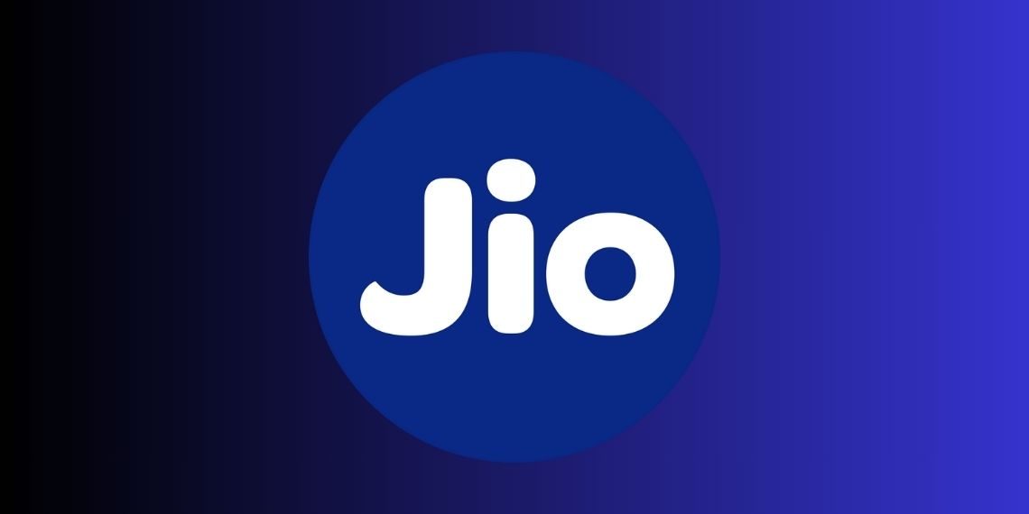Reliance Jio Network Outage Affects Over 10,000 Users Across India - Service Restored After Data Center Fire - Tech News - Telecom Updates - Before You Take