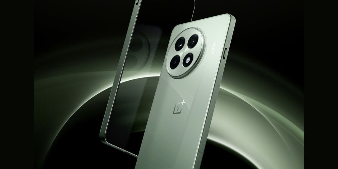 OnePlus 13R Full Specs Leaked 6.78-inch AMOLED, Snapdragon 8 Gen 3, 6000mAh Battery, 50MP Camera & More Tech News Updates - Before You Take