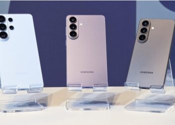 India Smartphone Manufacturing Sees 8% Growth in 2025, Export Boom Drives Industry Expansion Latest Tech News - Before You Take